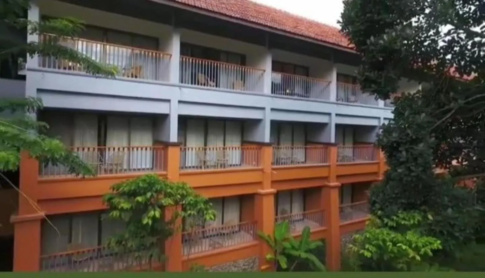 Resort Abad Green Forest Thekkady Kumily